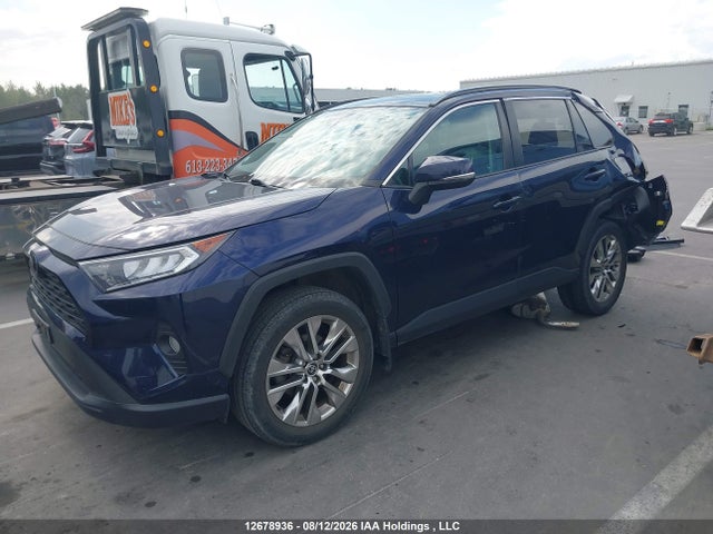 2021 Toyota Rav4 Xle მანქანა იყიდება აუქციონზე, vin: 2T3R1RFVXMW195764, აუქციონის ნომერი: 12678936