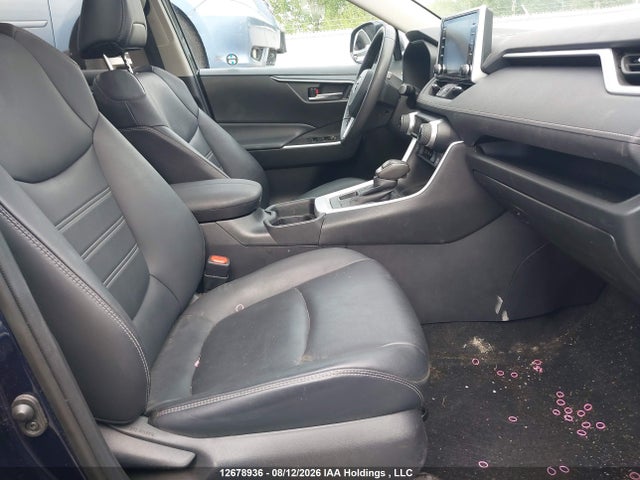 2021 Toyota Rav4 Xle მანქანა იყიდება აუქციონზე, vin: 2T3R1RFVXMW195764, აუქციონის ნომერი: 12678936