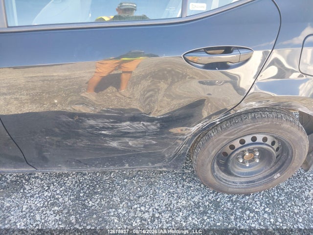 2T1BURHEXFC415780 Toyota Corolla L/le/le Pls/prm/s/s Pls