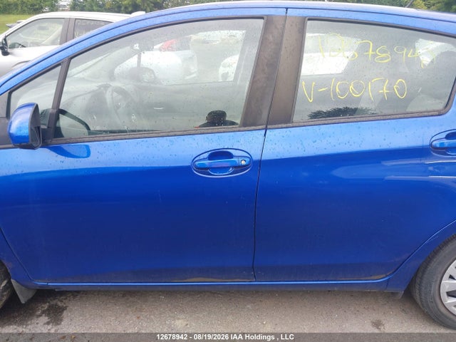 VNKKTUD3XJA100170 Toyota YARIS LE