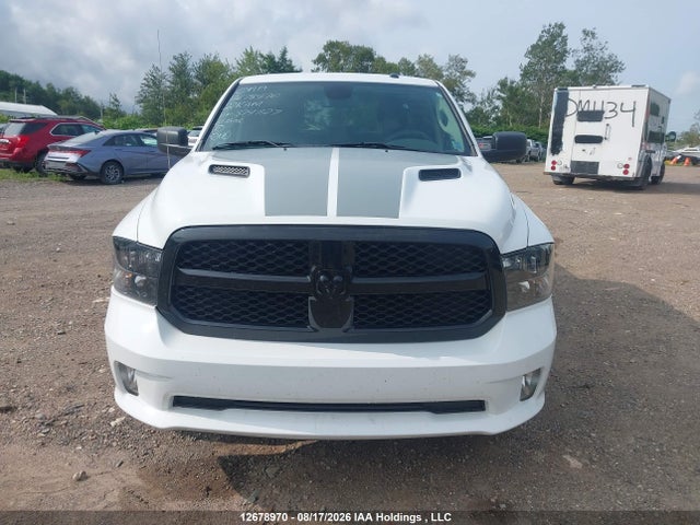 3C6RR7KG5NG374727 RAM 1500 Classic Tradesman