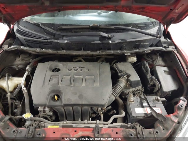 12678989 :رقم المزاد ، 2T1KU4EE3BC647624 vin ، 2011 Toyota Matrix مزاد بيع