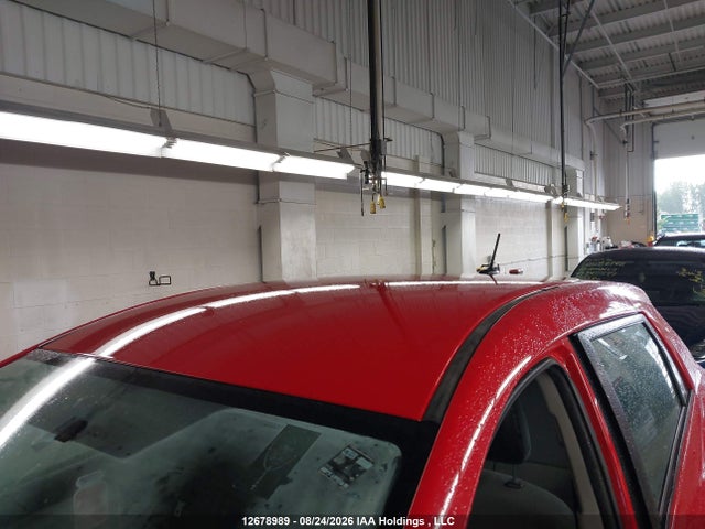 12678989 :رقم المزاد ، 2T1KU4EE3BC647624 vin ، 2011 Toyota Matrix مزاد بيع