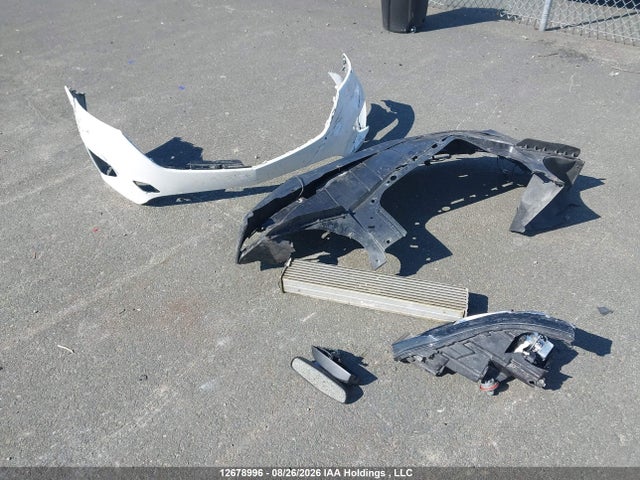 2GNAXUEV8K6175321 Chevrolet EQUINOX LT