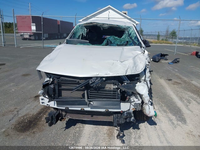 2GNAXUEV8K6175321 Chevrolet EQUINOX LT