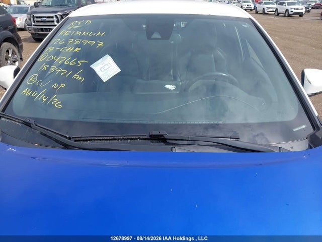 Toyota C-HR XLE 2018 NMTKHMBX7JR042665 Image 18
