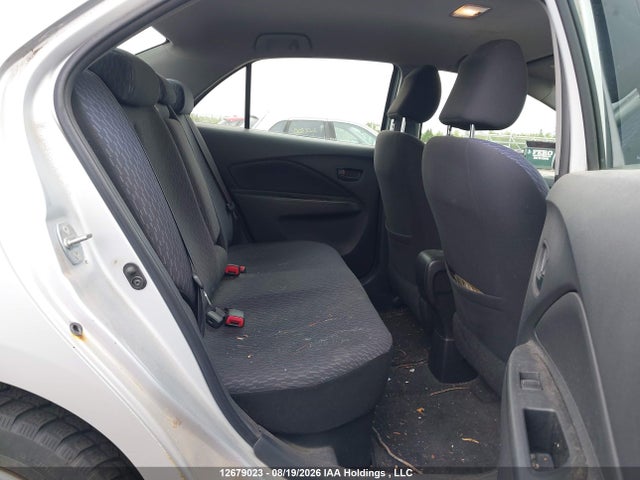 2010 Toyota Yaris მანქანა იყიდება აუქციონზე, vin: JTDBT4K34A1383449, აუქციონის ნომერი: 12679023
