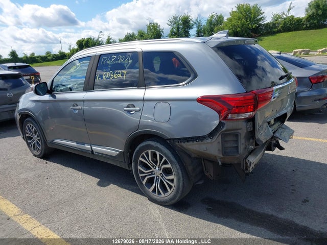 Mitsubishi Outlander Es 2018 JA4AZ2A33JZ603627 Image 15
