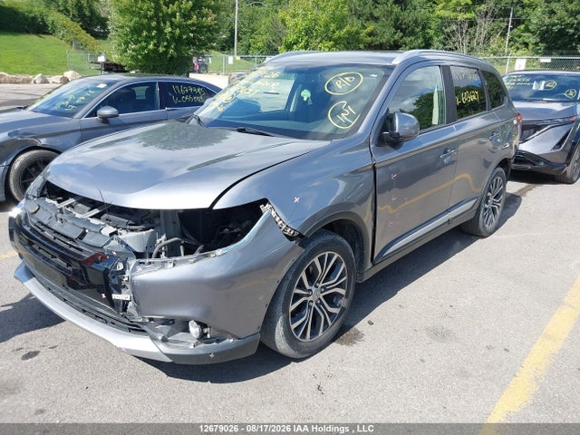 Mitsubishi Outlander Es 2018 JA4AZ2A33JZ603627 Image 2