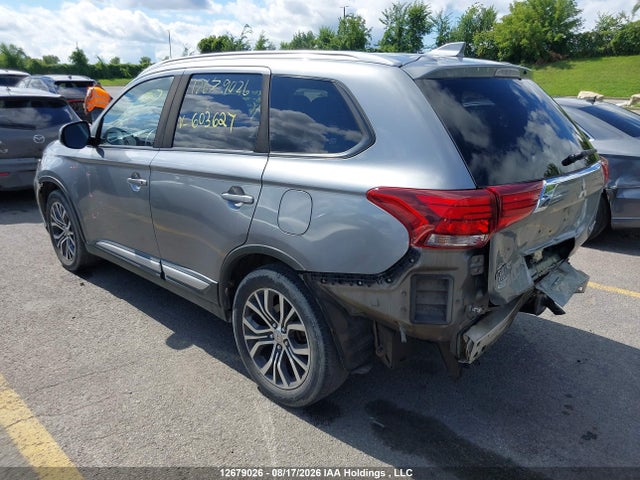 Mitsubishi Outlander Es 2018 JA4AZ2A33JZ603627 Image 3