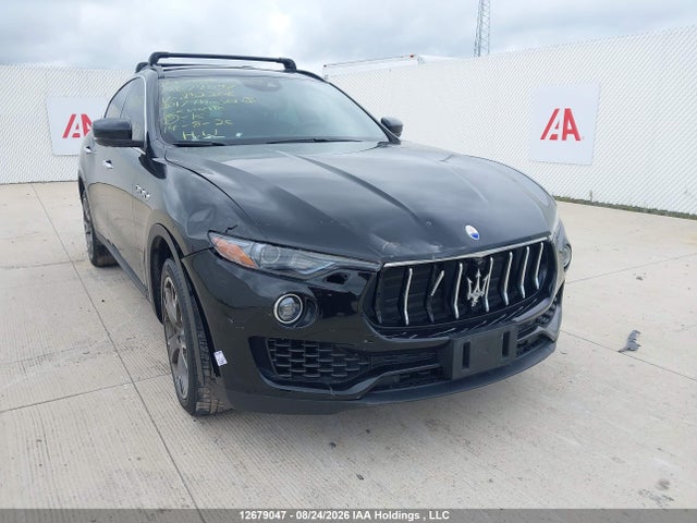 Продажа на аукционе авто 2017 Maserati Levante, vin: ZN661XUA0HX252206, номер лота: 12679047