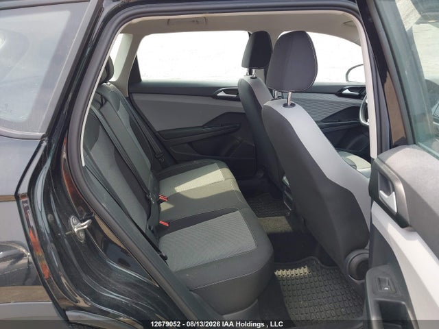 3VVAX7B26NM028463 Volkswagen Taos Trendline