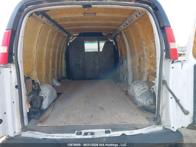 1GTZ7UCG7E1211877 GMC Savana 3500 1wt