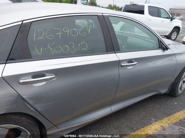 1HGCV1F98JA800312 Honda Accord Touring