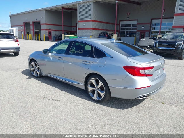 Honda Accord Touring 2018 1HGCV1F98JA800312 Image 3