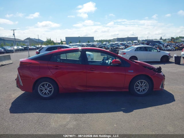 12679071 :رقم المزاد ، JTDKAMFP9M3167348 vin ، 2021 Toyota Prius Prime Upgrade مزاد بيع