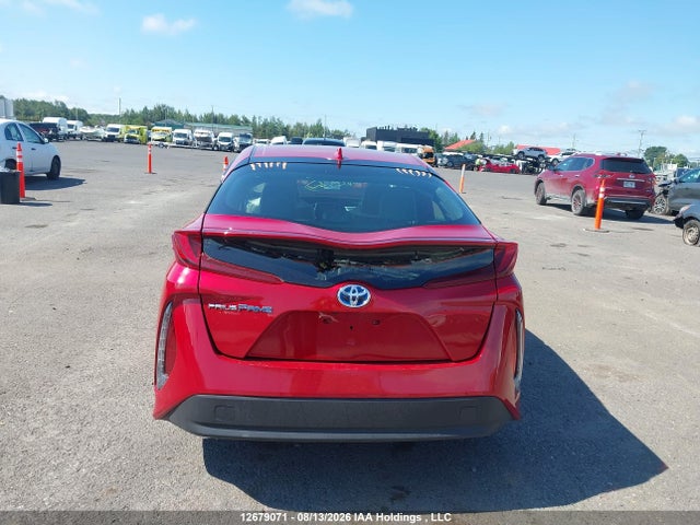 12679071 :رقم المزاد ، JTDKAMFP9M3167348 vin ، 2021 Toyota Prius Prime Upgrade مزاد بيع