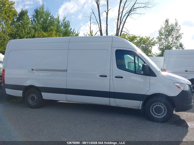 Mercedes-Benz Sprinter 2500 2025 W1Y4KCHY1SP790020 Image 13