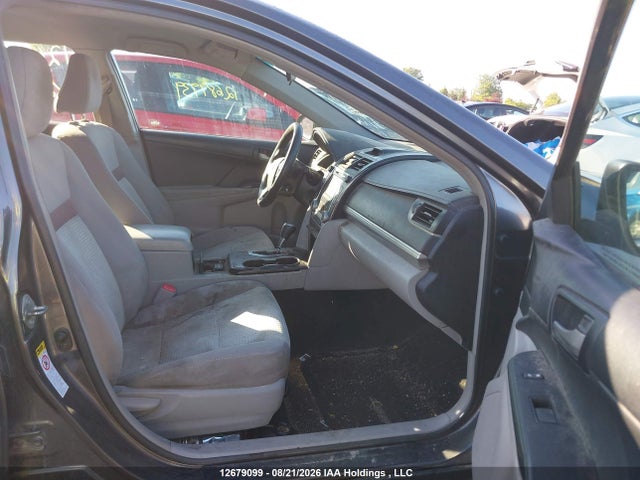 2013 Toyota Camry Le მანქანა იყიდება აუქციონზე, vin: 4T1BF1FK7DU275168, აუქციონის ნომერი: 12679099