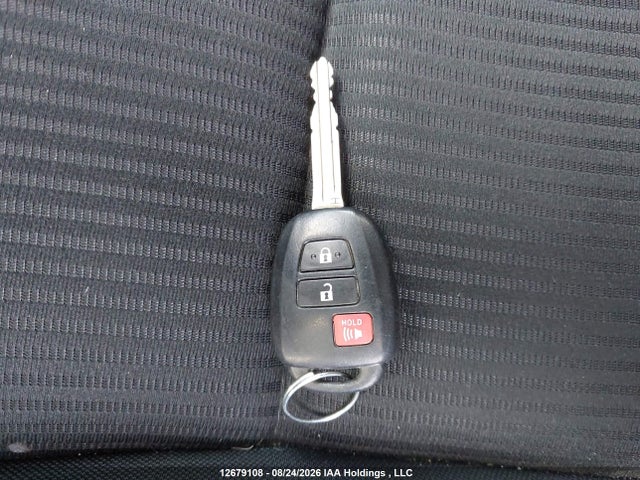 Toyota RAV4 LE 2018 2T3ZFREV9JW431111 Image 11