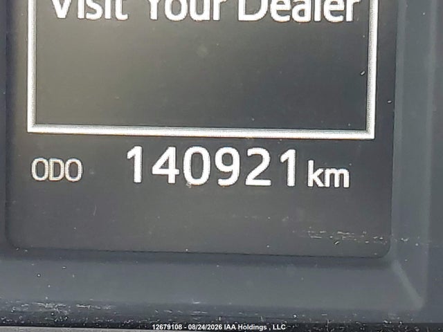 Toyota RAV4 LE 2018 2T3ZFREV9JW431111 Image 16