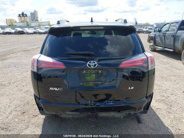 Toyota RAV4 LE 2018 2T3ZFREV9JW431111 Image 17