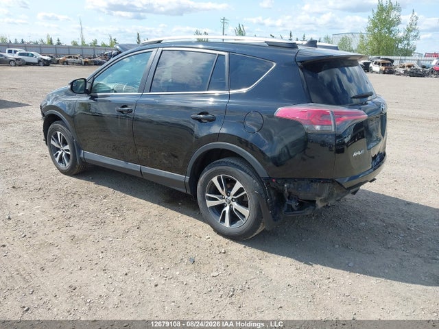 Toyota RAV4 LE 2018 2T3ZFREV9JW431111 Image 3