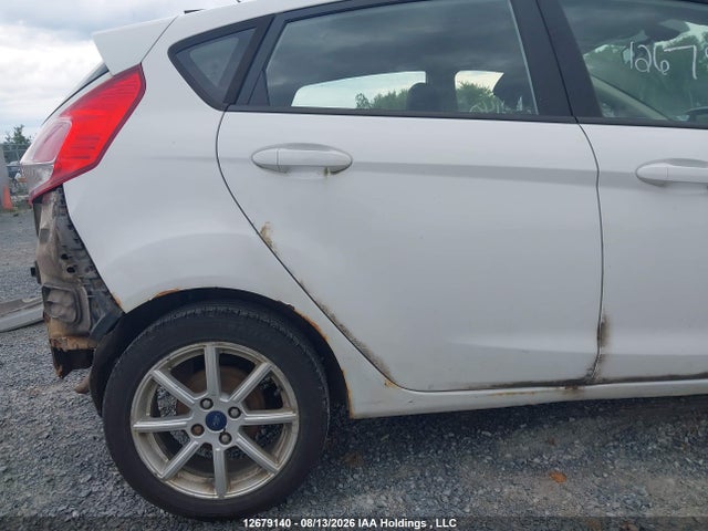 Aukcja sprzedaży 2015 Ford Fiesta Se, vin: 3FADP4EJ5FM109216, numer aukcji: 12679140