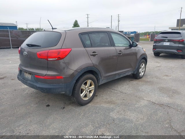 12679143 :رقم المزاد ، KNDPBCAC2F7742063 vin ، 2015 Kia Sportage Lx مزاد بيع