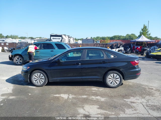 3VWC57BU8KM011378 Volkswagen Jetta S/se/r-line