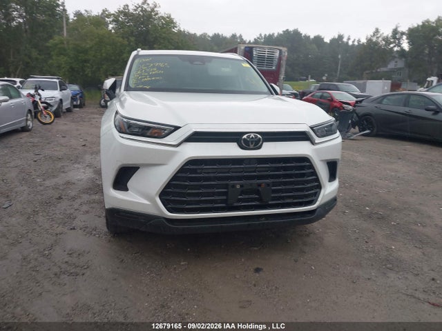 Toyota Grand Highlander 2025 5TDACAB5XSS061379 Image 11