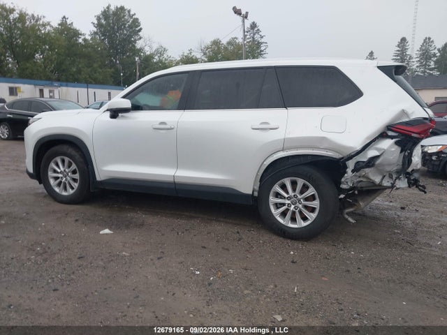 Toyota Grand Highlander 2025 5TDACAB5XSS061379 Image 13