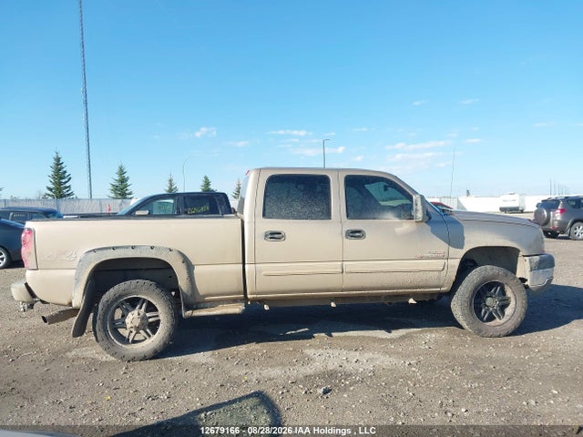 Aukcja sprzedaży 2005 Chevrolet Silverado K2500 Heavy Duty, vin: 1GCHK23215F878837, numer aukcji: 12679166
