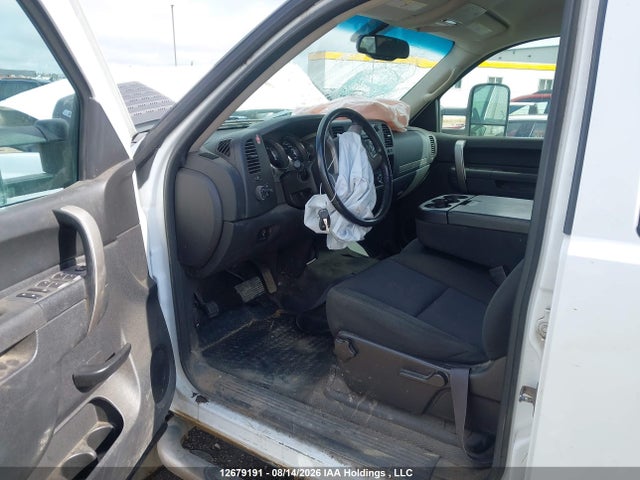12679191 :رقم المزاد ، 1GC4K0CG6CF177478 vin ، 2012 Chevrolet Silverado 3500hd Lt مزاد بيع
