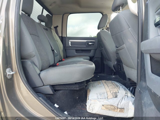 RAM 2500 Slt 2015 3C6UR5DLXFG601579 Image 20