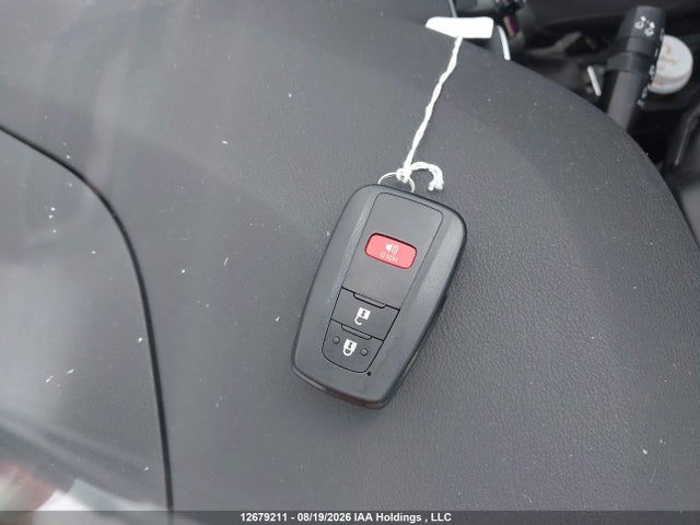 JTNK4RBE8K3035697 Toyota Corolla