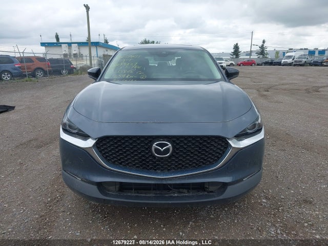 12679227 :رقم المزاد ، 3MVDMBDY1MM255825 vin ، 2021 Mazda Cx-30 Gt W/turbo مزاد بيع