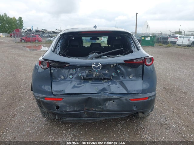 12679227 :رقم المزاد ، 3MVDMBDY1MM255825 vin ، 2021 Mazda Cx-30 Gt W/turbo مزاد بيع