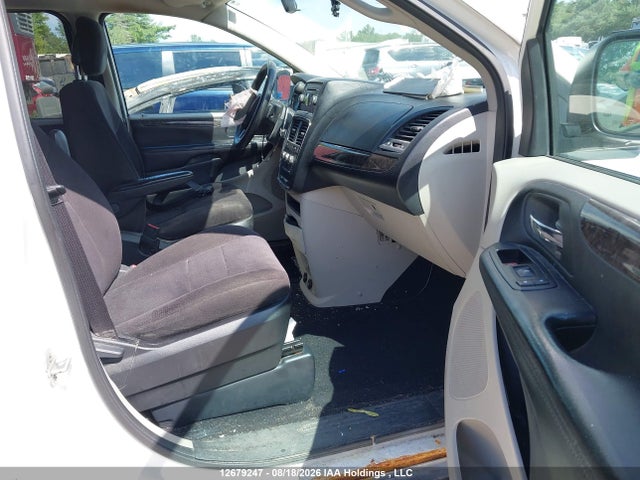 Продажа на аукционе авто 2011 Dodge Grand Caravan Express, vin: 2D4RN4DG2BR644876, номер лота: 12679247