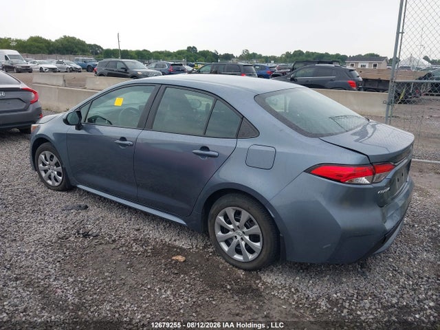 Toyota COROLLA LE 2021 5YFBPMBE3MP153813 Image 3