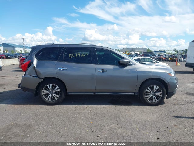 12679260 :رقم المزاد ، 5N1DR2MM2HC646422 vin ، 2017 Nissan Pathfinder Platinum/s/sl/sv مزاد بيع