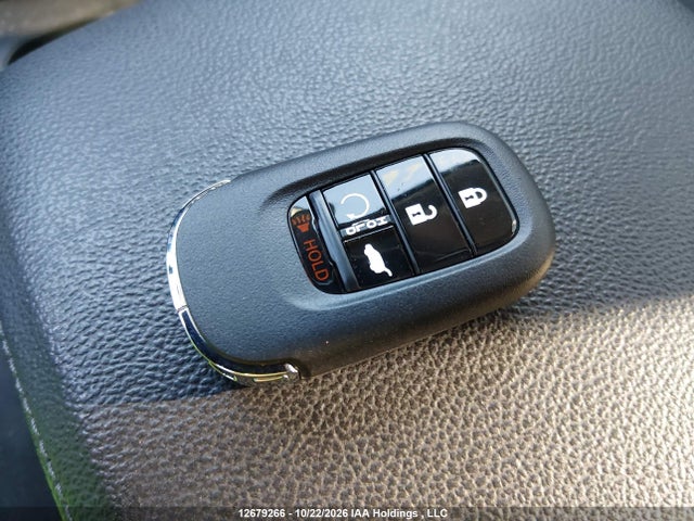 Honda CR-V LX 2024 2HKRS4H27RH118867 Image 11