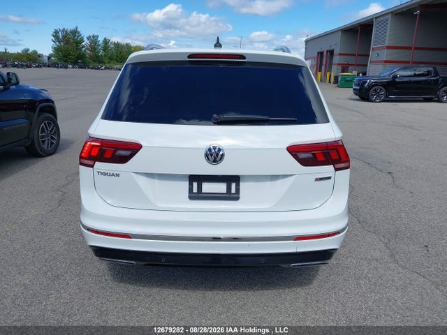Auction sale of the 2021 Volkswagen Tiguan Highline, vin: 3VV4B7AX3MM100212, lot number: 12679282