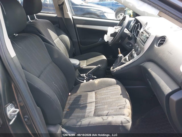 12679299 :رقم المزاد ، 2T1KU4EE5DC985352 vin ، 2013 Toyota Matrix Wagon مزاد بيع