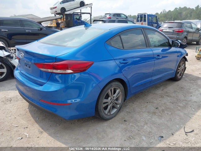 12679326 :رقم المزاد ، KMHD84LF8HU244285 vin ، 2017 Hyundai Elantra Se/value/limited مزاد بيع
