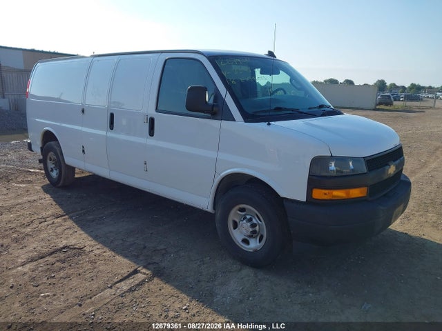 2018 1GCWGBFG4J1334520 main image