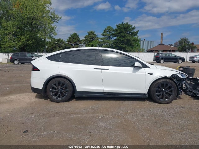 Продаж на аукціоні авто 2022 Tesla Model X, vin: 7SAXCBE50NF353436, номер лоту: 12679362