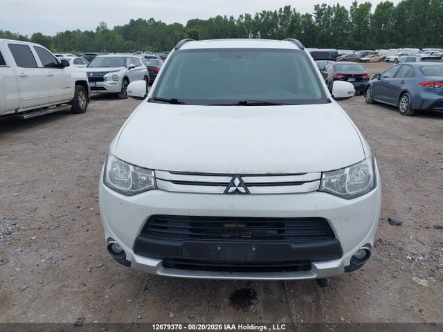 2015 Mitsubishi Outlander Se მანქანა იყიდება აუქციონზე, vin: JA4JZ3AX9FZ600859, აუქციონის ნომერი: 12679376