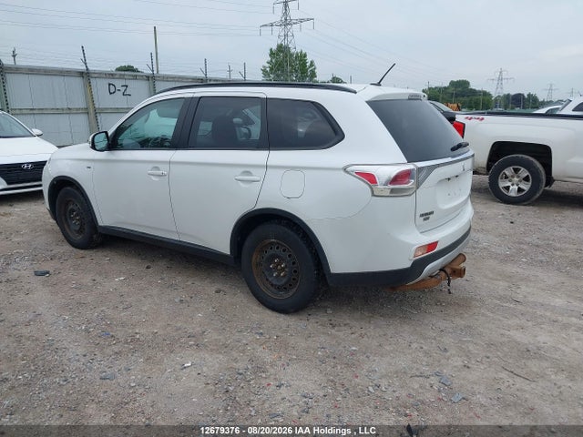 2015 Mitsubishi Outlander Se მანქანა იყიდება აუქციონზე, vin: JA4JZ3AX9FZ600859, აუქციონის ნომერი: 12679376