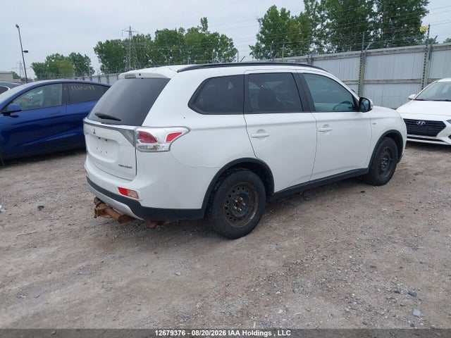 2015 Mitsubishi Outlander Se მანქანა იყიდება აუქციონზე, vin: JA4JZ3AX9FZ600859, აუქციონის ნომერი: 12679376